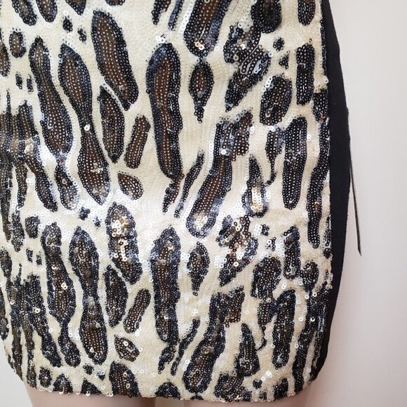 XOXO NET Shimmer Leopard Mini Skirt - Picture 3 of 6